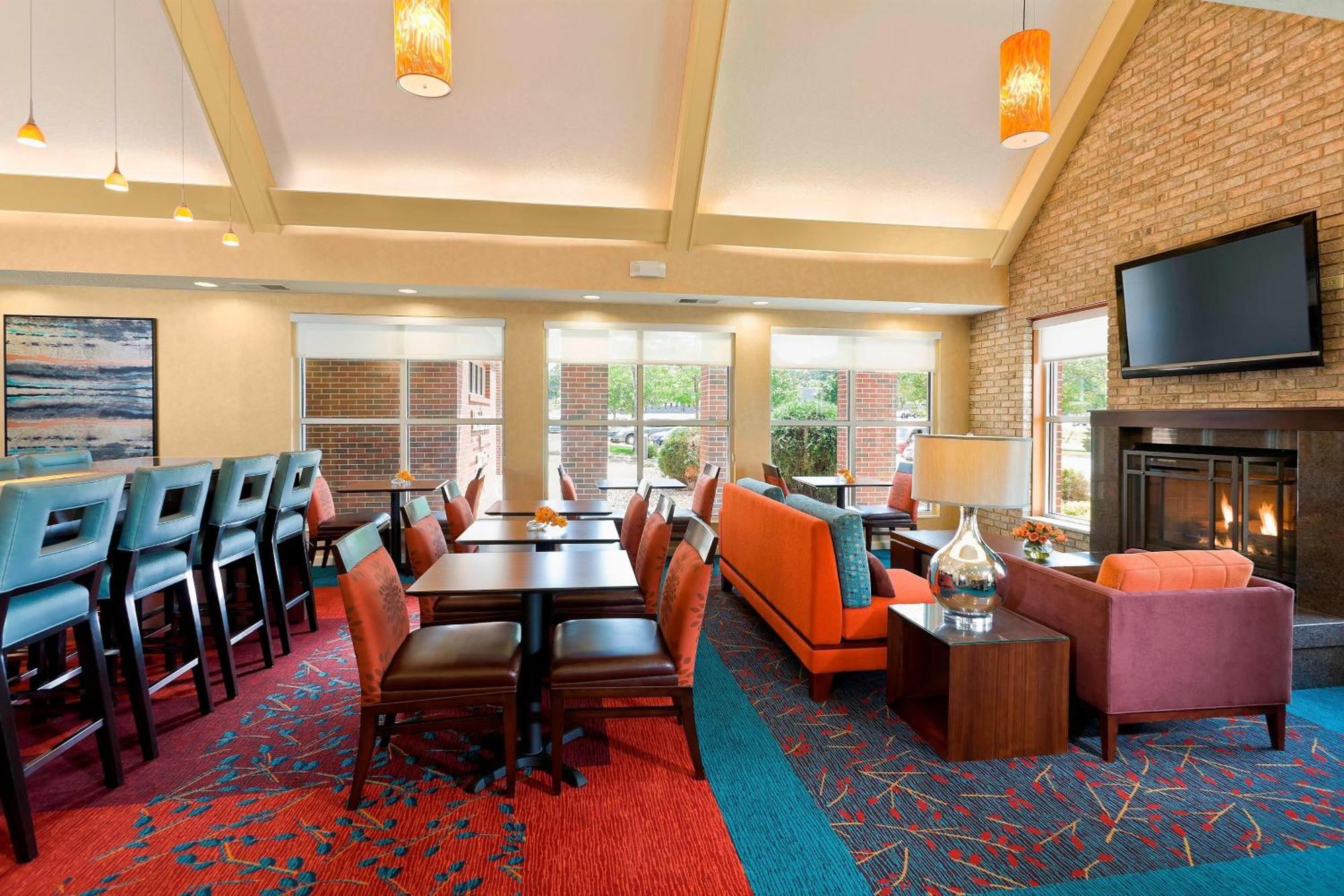 Residence Inn By Marriott Cedar Rapids Ngoại thất bức ảnh