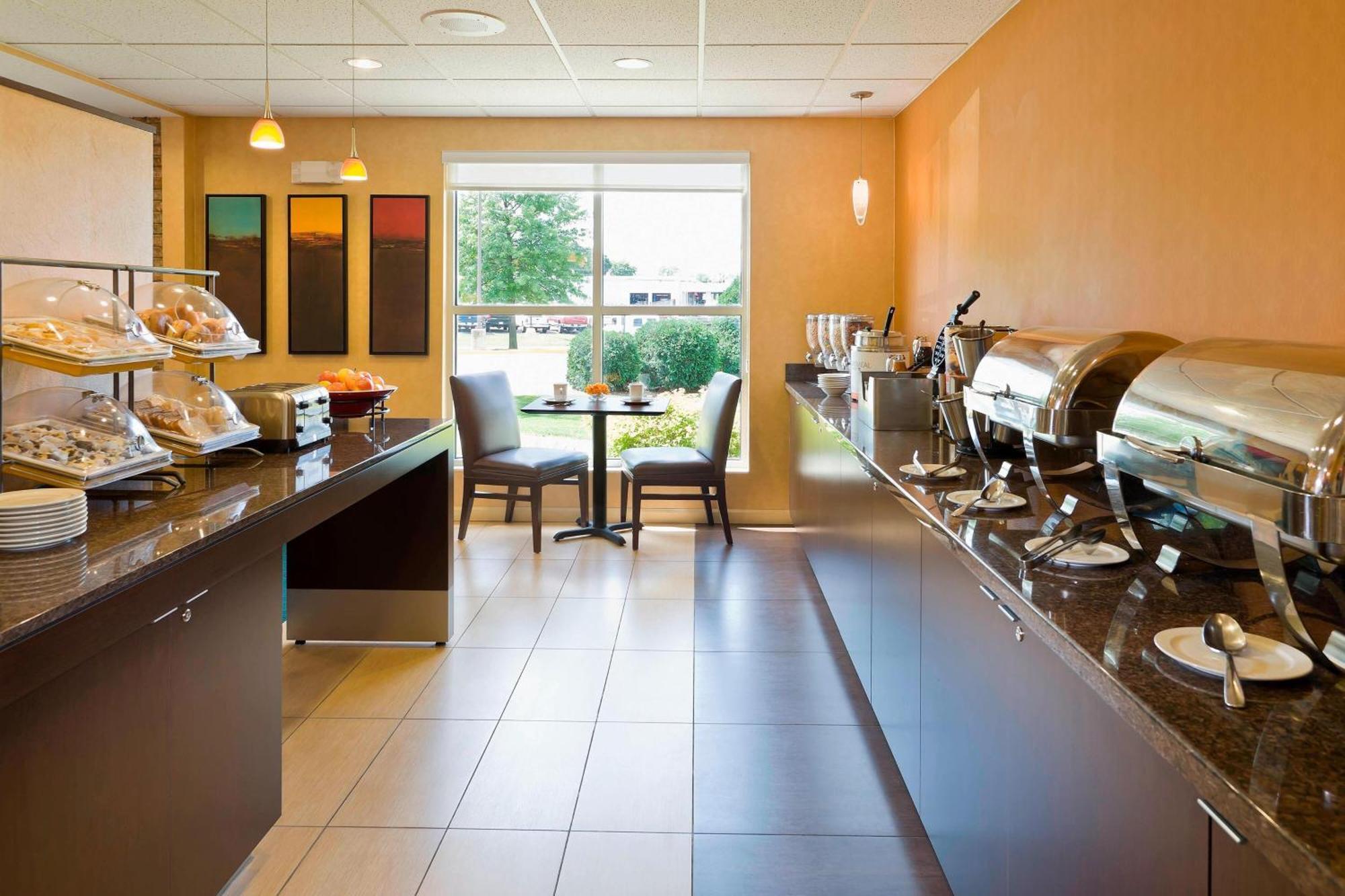 Residence Inn By Marriott Cedar Rapids Ngoại thất bức ảnh